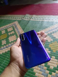 realme XT