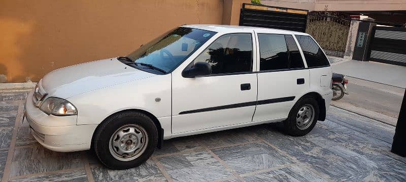 Suzuki Cultus VXR 2015 4