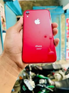 iPhone XR 0