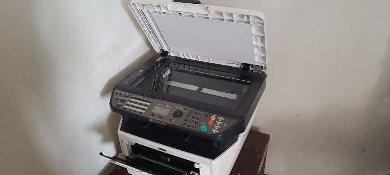 printer  Ecosys M 2535dn ( keyocera ) 3