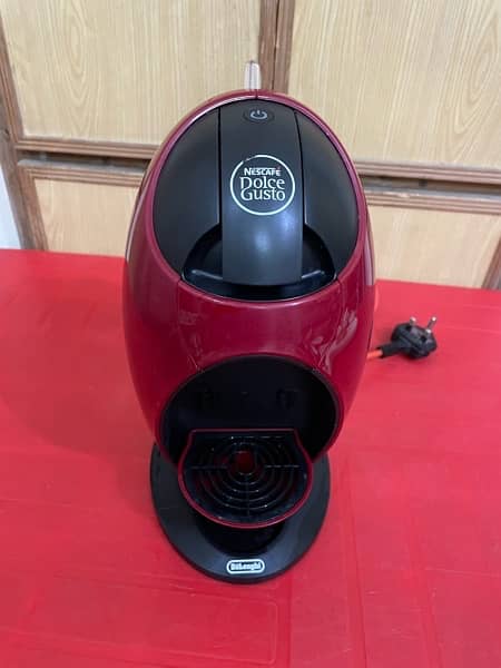 Nescafe Dolce Gusto Delonghi coffee machine / Imported 2