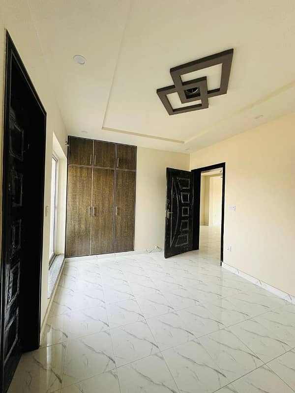 5 Marla Luxury Brand New House Available For Sale In G5 Block Phase 4 Bahria Orchard Raiwind Road Lahore 11