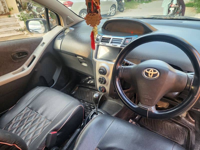 Toyota Vitz 2009 model 2014 registered 11