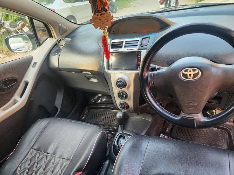 Toyota Vitz 2009 model 2014 registered 12