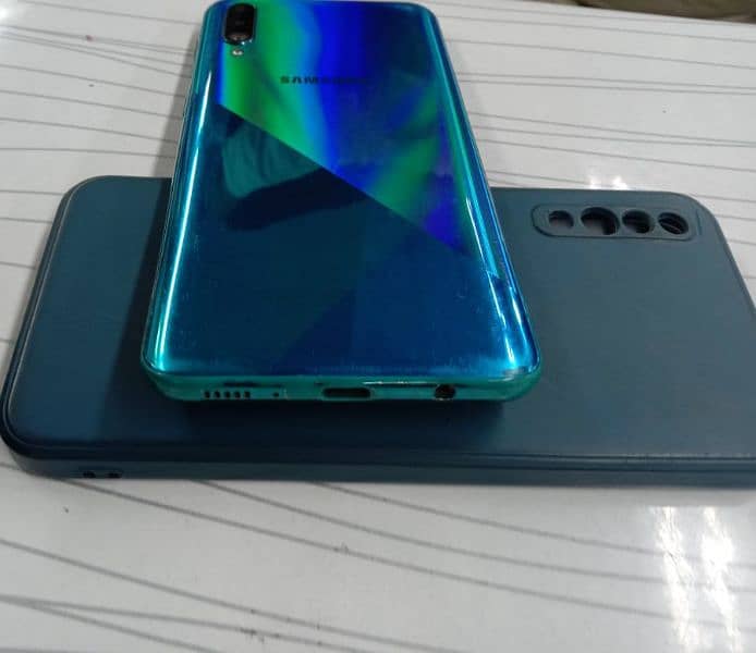 samsung a30s *4-128* 1