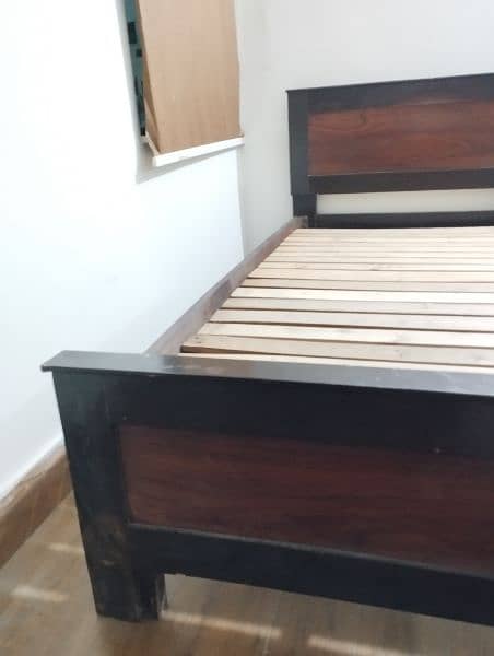 Single Bed With Side Table & New Mattress 6