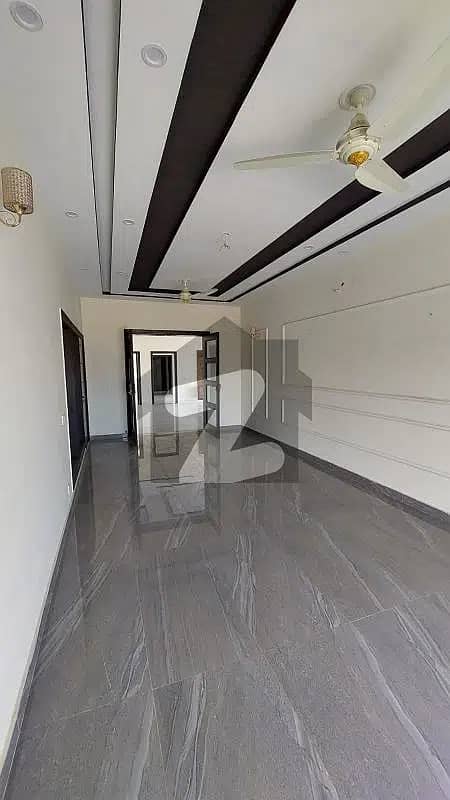 Upper Portion Of 1 Kanal House Available For Rent In Nishtar Block Sector E Bahria Town Lahore 24