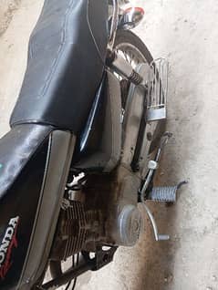 honda 125 sale lahore registration life time smart bna hua h