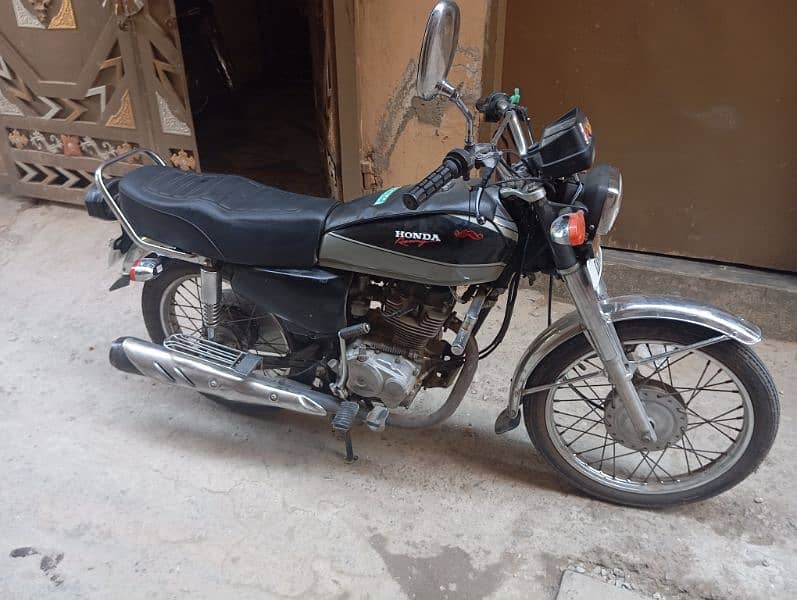 honda 125 sale lahore registration life time smart bna hua h 4