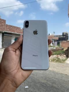 I phone xsmax 64GB dual sim pta