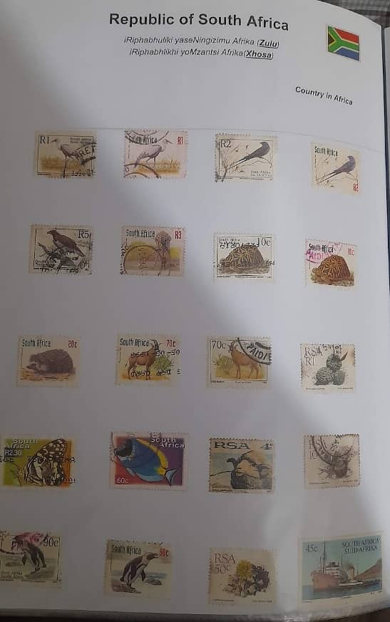 World Stamps (2,000 Stamps) 14