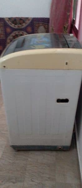 iam selling my washing machine 2