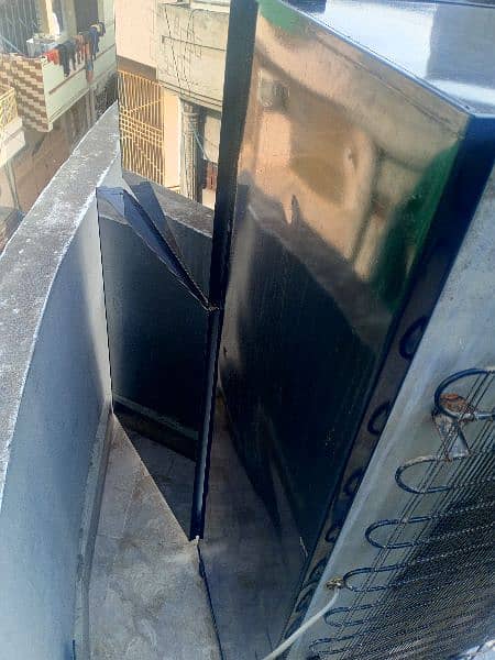 "Brand New PEL Glass Door Fridge - Excellent Condition" 9