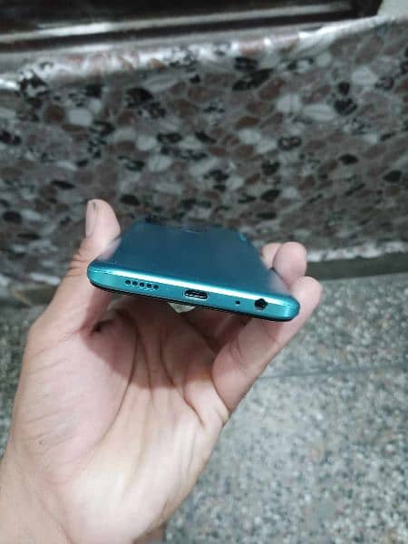 Tecno spark 8c 6/128 GB in 10/10 condition original panal 2 days batry 5