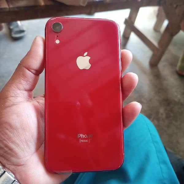 I am Selling  my iPhone XR lash condition namber 03092171276 1