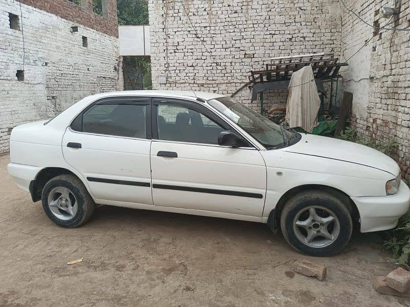 Suzuki Baleno 1999 3