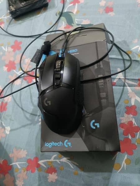 Logitech G502 Hero 5