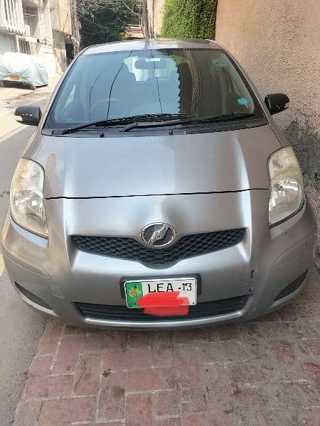 Toyota Vitz 2013 9