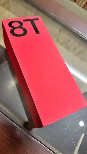 one plus 8t 12/256gb official PTA local warranty 8