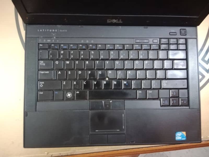 dell laptop 4gb ram 128ss generation 2 window 10 install urgent sale 3