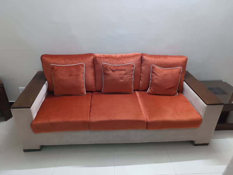 7 Seater Sofa with 3 Tables 1