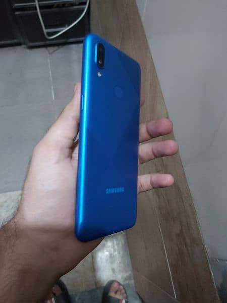 samsung a10s with box only 1