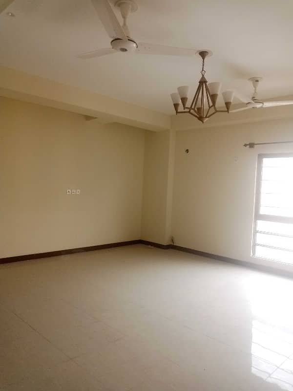 3 Bedroom Askari Flat For Sale in Askari Heights IV DHA Phase 5 Islamabad 5