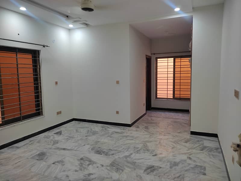 Ground basement for rent in D12 size 25*50 5