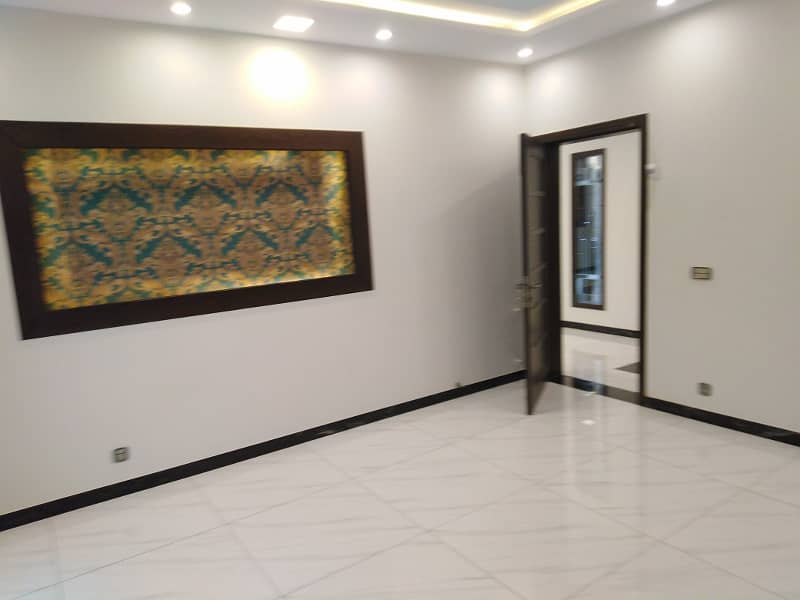 1 Kanal Like New Upper Portion Available For Rent Chameblli Block Bahria Town Lahore 11