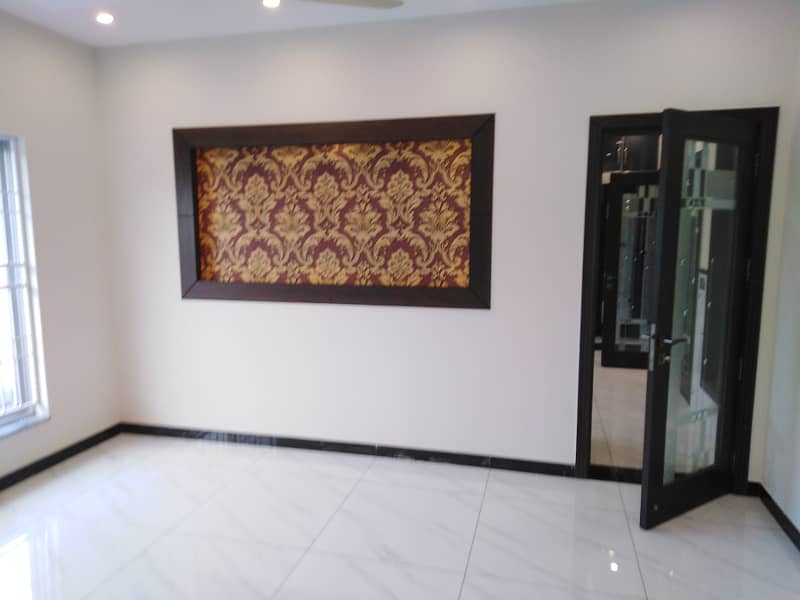 1 Kanal Like New Upper Portion Available For Rent Chameblli Block Bahria Town Lahore 19