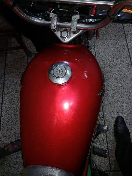 Honda CD70 bike Red Colour in good condition 8