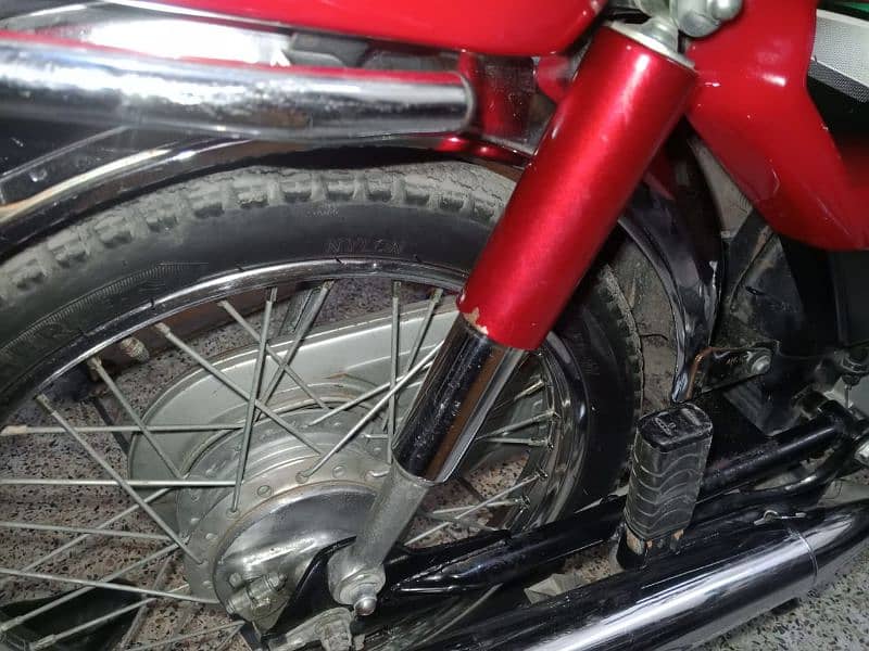 Honda CD70 bike Red Colour in good condition 16