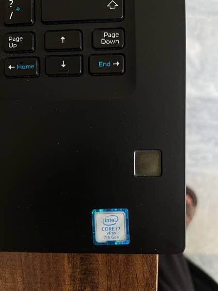 Dell Core i7 7th gen 256 GB SSD 8 GB Ram Condition 9.5/10 3