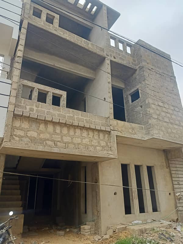 Waaray Ka Sooda Urgent Sale Complete Gray Structure House 120 Sq Yards Double Story 5 Beds DD Lease Demand Only 1 Core 60 lac In Alhira Society 1