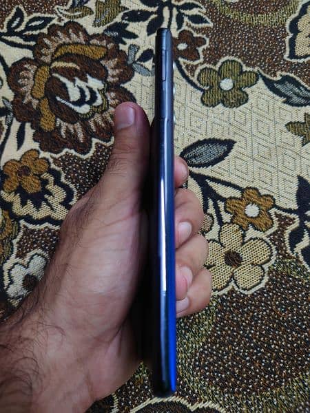 Motorola edge 30 pro 8 / 128 gb factory unlock 4