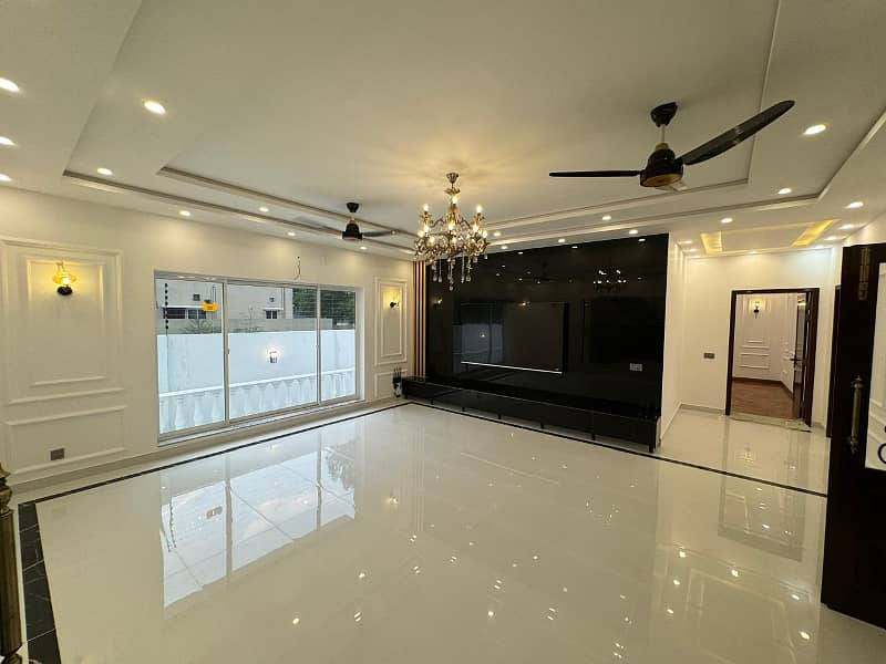 1 KANAL FULLY BASEMENT HOUSE FOR SALE IN TIPU BLOCK SECTOR F BAHRIA TOWN LAHORE 43