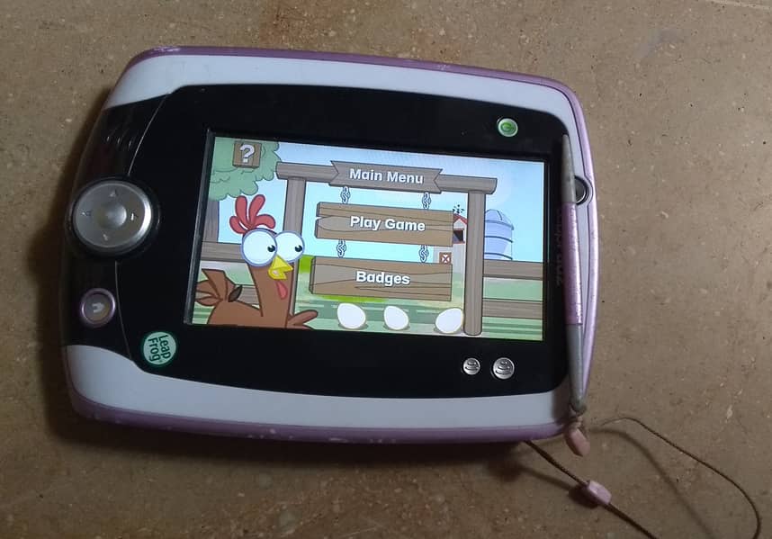 Leappad2 with charger, rechargeble, one month used 1