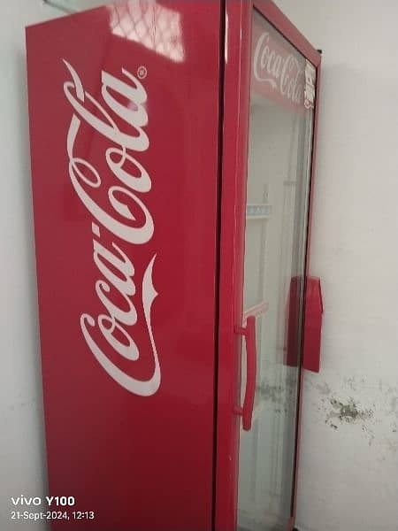 coca cola chiller 1