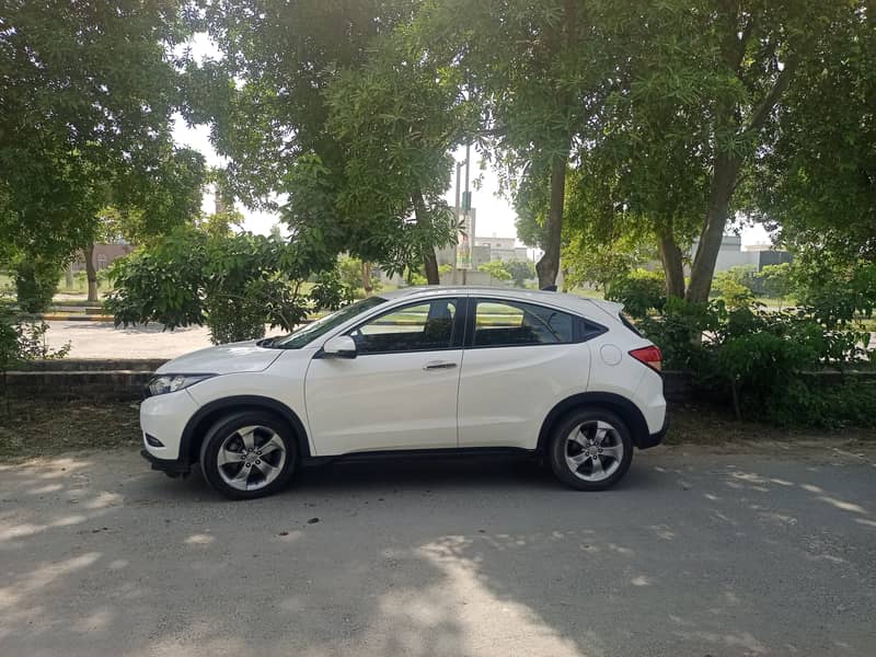 Honda HR-V for sale in Lahore 5