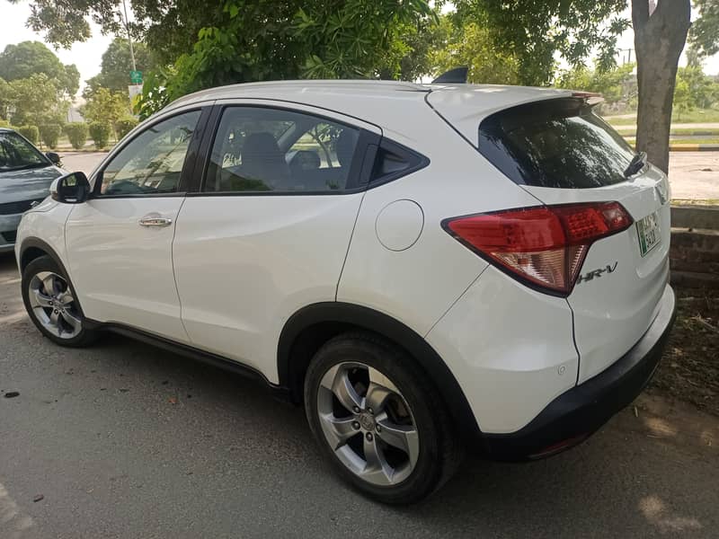 Honda HR-V for sale in Lahore 6