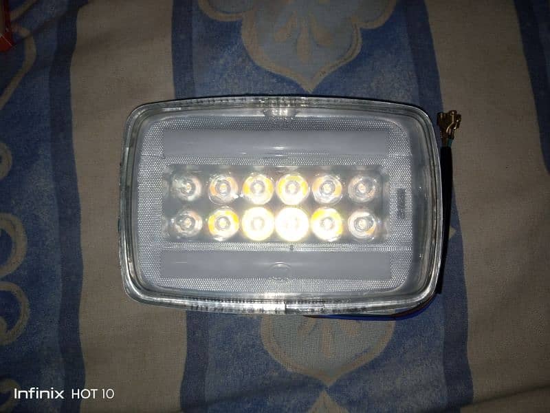 LED LIGHT H20 W/Y 1