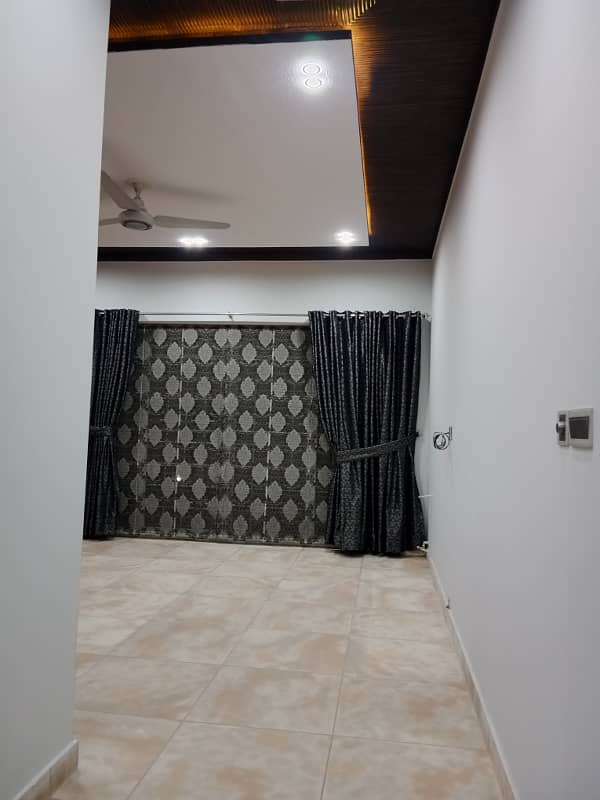 Upper Portion available for rent 5