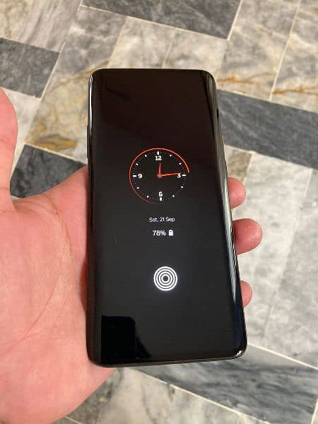 OnePlus 7T pro macleren 12/256 0