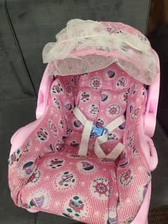 Baby carry cot