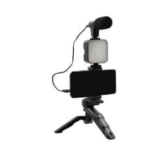 PORTABLE TRIPOD stand