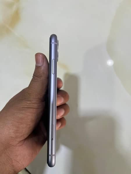 iPhone 11 jv non pta water pack 10by10 condition true tone face id ok 4