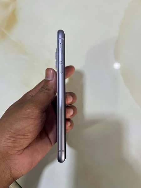 iPhone 11 jv non pta water pack 10by10 condition true tone face id ok 5