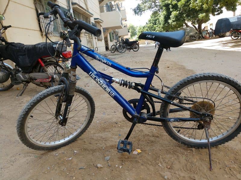 Bicycle Blue colour In good condition 3