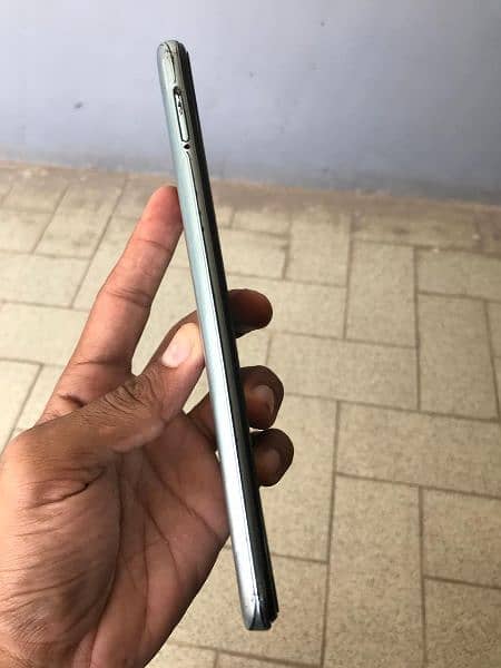 Infinix hot 10s 6/128GB 6