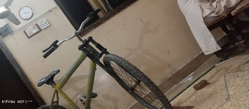 Double frame cycle /. back rim brakes and garary problems 2